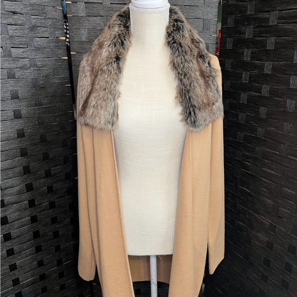 Vintage Anne Klein neutral-colored Cardigan with removable Faux Fur Collar